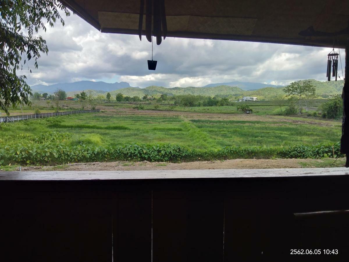Baan Suan Jantra Home Stay Csiangraj Kültér fotó
