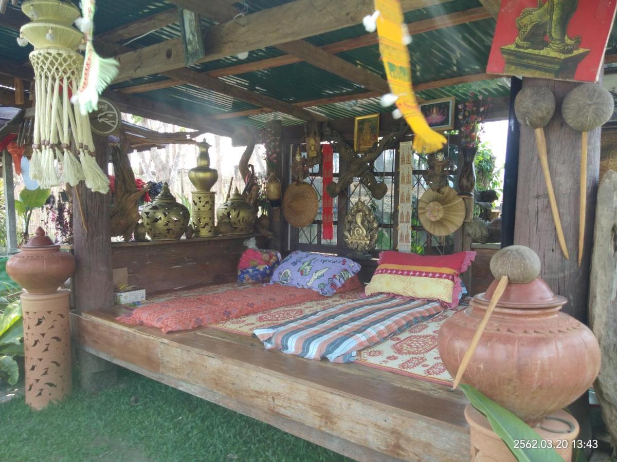 Baan Suan Jantra Home Stay Csiangraj Kültér fotó