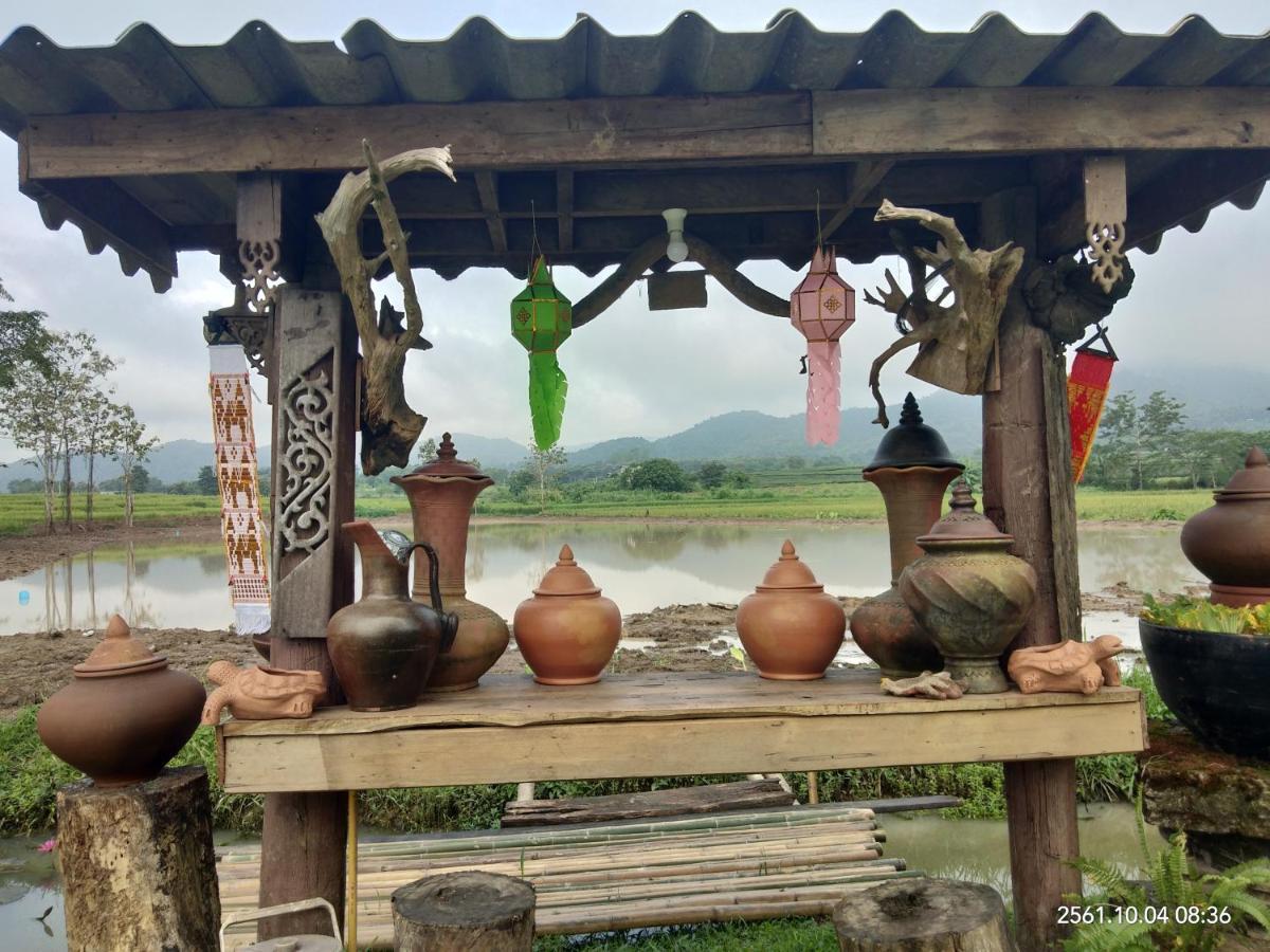 Baan Suan Jantra Home Stay Csiangraj Kültér fotó