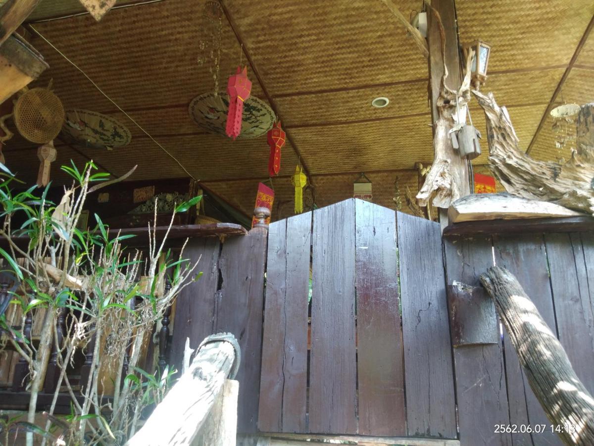 Baan Suan Jantra Home Stay Csiangraj Kültér fotó