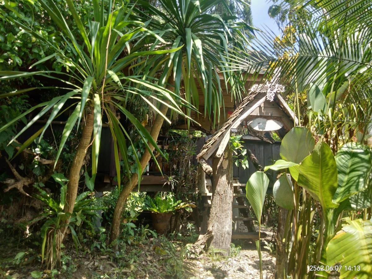 Baan Suan Jantra Home Stay Csiangraj Kültér fotó